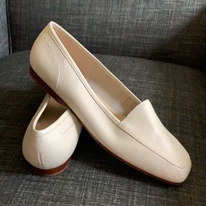 Enzo Angiolini Loafers! 😍